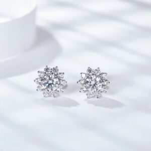 Boucles d’oreilles en forme de fleur en Argent rhodié 925 serti de 0.5 ct de Moissanite et incrustées de diamants